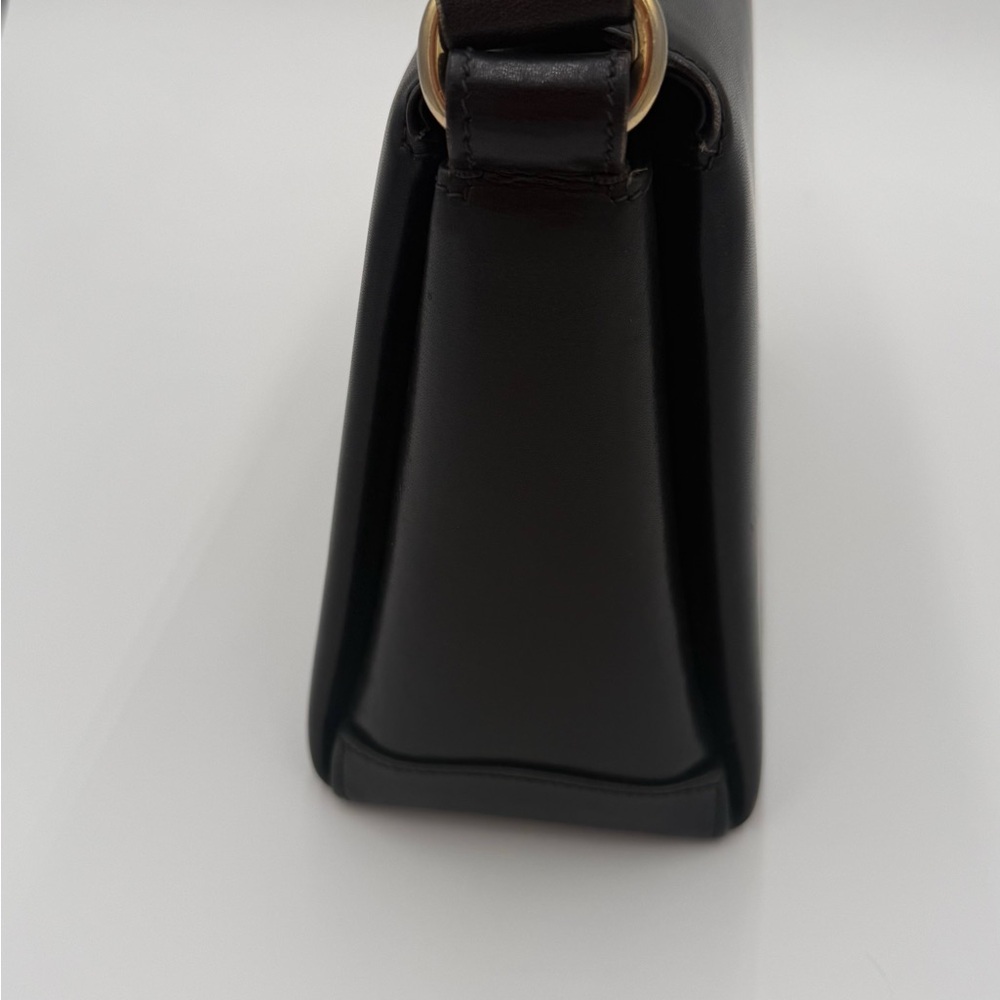 Elegant VINTAGE Gucci Black Leather Handbag. EUC mirror and pouch COA - Picture 8 of 14